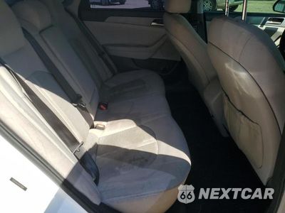 Zdjęcie 10 z 12 samochodu: 2019 HYUNDAI SONATA SE VIN:5NPE24AF6KH790159 - miniatura