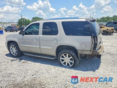 Drugie zdjęcie samochodu z przodu: 2007 GMC YUKON DENALI VIN:1GKFK63807J327273 - miniatura