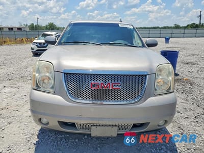 Piąte zdjęcie samochodu w środku: 2007 GMC YUKON DENALI VIN:1GKFK63807J327273 - miniatura