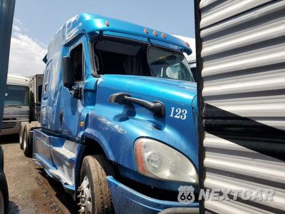 2014 FREIGHTLINER CASCADIA 125 3AKJGLD57ESFS5652 - główne zdjęcie licytacji z USA - miniatura