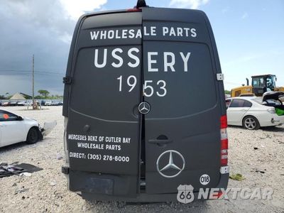Zdjęcie 6 z 14 samochodu: 2018 MERCEDES-BENZ SPRINTER 2500 VIN:WD3PE7CD6JP615792 - miniatura