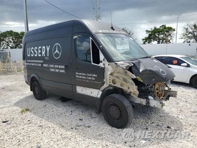 Czwarte zdjęcie samochodu z boku: 2018 MERCEDES-BENZ SPRINTER 2500 VIN:WD3PE7CD6JP615792 - miniatura