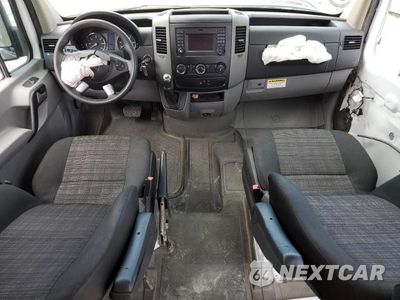 Zdjęcie 8 z 14 samochodu: 2018 MERCEDES-BENZ SPRINTER 2500 VIN:WD3PE7CD6JP615792 - miniatura
