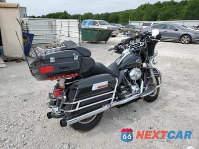 Czwarte zdjęcie samochodu z boku: 2008 HARLEY-DAVIDSON FLHTCUI VIN:1HD1FC4178Y701024 - miniatura