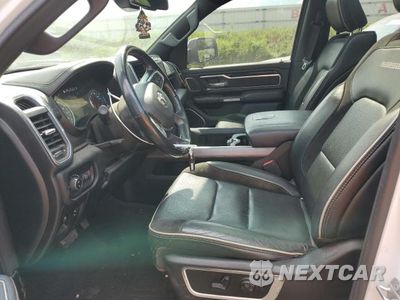 Zdjęcie 7 z 13 samochodu: 2020 RAM 1500 LARAMIE VIN:1C6SRFJT7LN324121 - miniatura