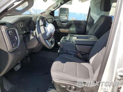 Zdjęcie 7 z 12 samochodu: 2023 CHEVROLET SILVERADO K3500 LT VIN:2GC4YTEY0P1721511 - miniatura
