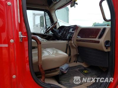 Piąte zdjęcie samochodu w środku: 2009 FREIGHTLINER SPORT CHASSIS 106 VIN:1FVAFCBT19HAE2447 - miniatura