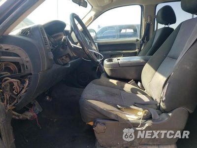 Zdjęcie 7 z 12 samochodu: 2010 CHEVROLET SILVERADO C1500 LT VIN:3GCRCSEAXAG212378 - miniatura
