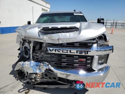 Piąte zdjęcie samochodu w środku: 2023 CHEVROLET SILVERADO K3500 LT VIN:2GC4YTEY0P1721511 - miniatura