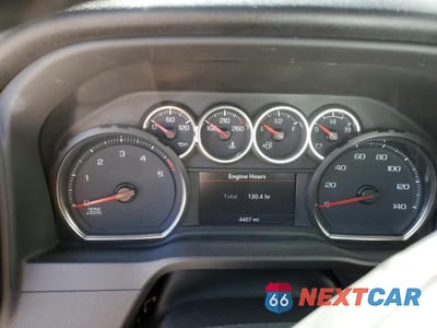 Zdjęcie 9 z 12 samochodu: 2023 CHEVROLET SILVERADO K3500 LT VIN:2GC4YTEY0P1721511 - miniatura