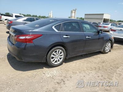 Trzecie zdjęcie samochodu z tyłu: 2018 NISSAN ALTIMA 2.5 VIN:1N4AL3AP8JC25116X - miniatura