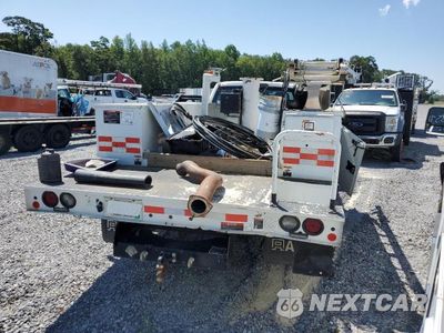 Czwarte zdjęcie samochodu z boku: 2019 FORD F550 SUPER DUTY VIN:1FDUF5HT3KEF71480 - miniatura