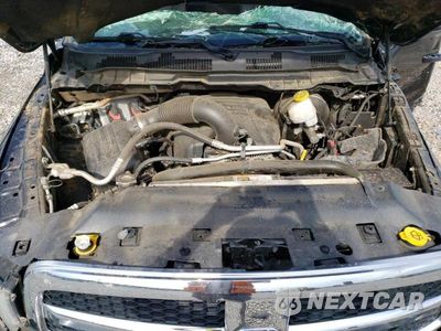 Zdjęcie 11 z 12 samochodu: 2019 RAM 1500 CLASSIC SLT VIN:1C6RR6TTXKS509646 - miniatura