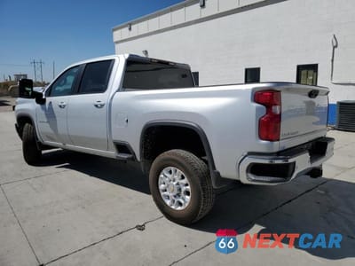 Drugie zdjęcie samochodu z przodu: 2023 CHEVROLET SILVERADO K3500 LT VIN:2GC4YTEY0P1721511 - miniatura