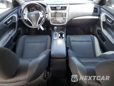 Zdjęcie 8 z 12 samochodu: 2017 NISSAN ALTIMA 2.5 VIN:1N4AL3APXHC294483 - miniatura