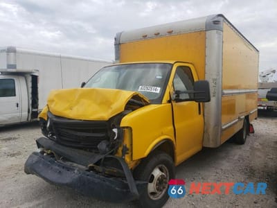 2011 GMC SAVANA CUTAWAY G3500 1GD374CG4B1901292 - główne zdjęcie licytacji z USA - miniatura