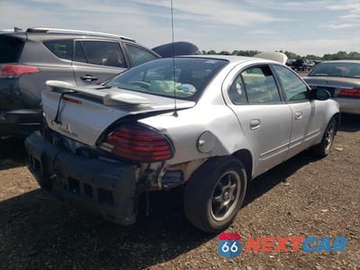 Trzecie zdjęcie samochodu z tyłu: 2005 PONTIAC GRAND AM SE VIN:1G2NE52E65M242017 - miniatura