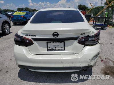 Zdjęcie 6 z 12 samochodu: 2017 NISSAN ALTIMA 2.5 VIN:1N4AL3APXHC294483 - miniatura