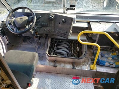 Zdjęcie 8 z 13 samochodu: 2022 FORD F59 VIN:1F64F5KN7N0A11965 - miniatura