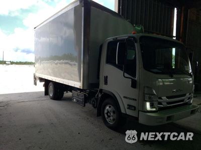 Czwarte zdjęcie samochodu z boku: 2024 ISUZU NPR HD VIN:JALC4W160R7016788 - miniatura