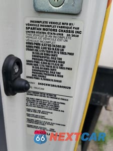 Zdjęcie 13 z 13 samochodu: 2018 ISUZU NPR HD VIN:54DC4W1B5JS809029 - miniatura