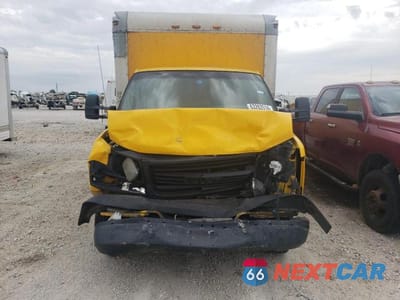 Piąte zdjęcie samochodu w środku: 2011 GMC SAVANA CUTAWAY G3500 VIN:1GD374CG4B1901292 - miniatura