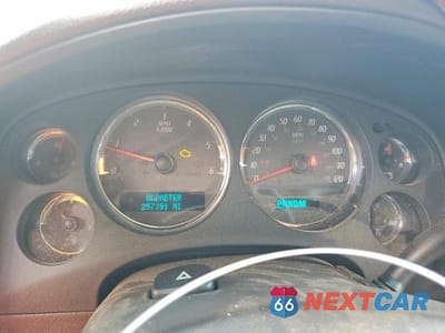 Zdjęcie 9 z 12 samochodu: 2007 GMC YUKON DENALI VIN:1GKFK63807J327273 - miniatura