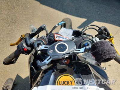 Zdjęcie 7 z 9 samochodu: 2008 SUZUKI GSX-R1000 VIN:JS1GT77A882101021 - miniatura