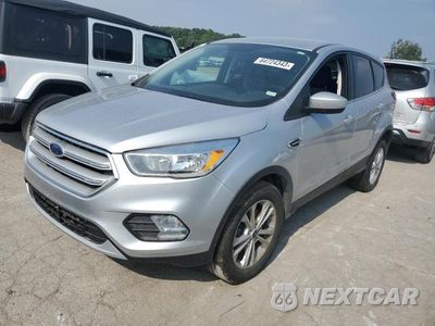 2019 FORD ESCAPE SE 1FMCU9GD2KUA98471 - główne zdjęcie licytacji z USA - miniatura