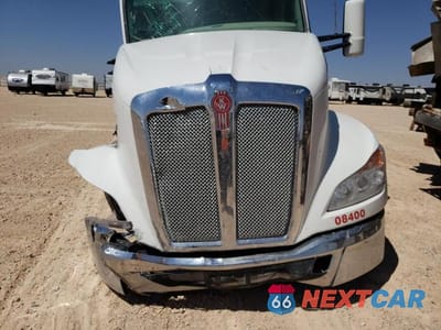 Zdjęcie 7 z 10 samochodu: 2024 KENWORTH CONSTRUCTION T680 VIN:1XKYDK9X0RJ308400 - miniatura