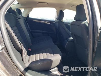 Zdjęcie 10 z 13 samochodu: 2017 FORD FUSION S VIN:3FA6P0G73HR410995 - miniatura