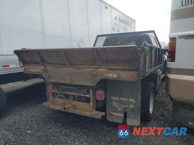 Trzecie zdjęcie samochodu z tyłu: 2015 RAM 5500 VIN:3C7WRNEL4FG697938 - miniatura