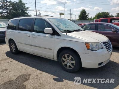 Czwarte zdjęcie samochodu z boku: 2010 CHRYSLER TOWN & COUNTRY TOURING VIN:2A4RR5DX3AR142152 - miniatura