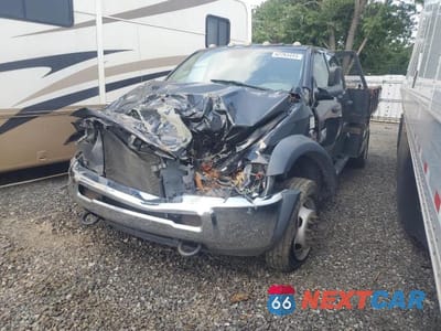 2015 RAM 5500 3C7WRNEL4FG697938 - główne zdjęcie licytacji z USA - miniatura