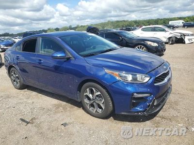 Czwarte zdjęcie samochodu z boku: 2019 KIA FORTE FE VIN:3KPF24AD5KE098935 - miniatura
