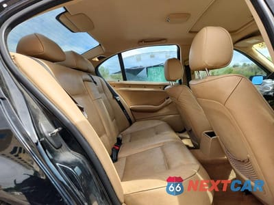 Zdjęcie 10 z 12 samochodu: 2004 BMW 3 SERIES 325 VIN:WBAEU33464PR10823 - miniatura
