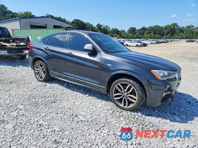 Czwarte zdjęcie samochodu z boku: 2018 BMW X4 XDRIVEM40I VIN:5UXXW7C53J0W65536 - miniatura