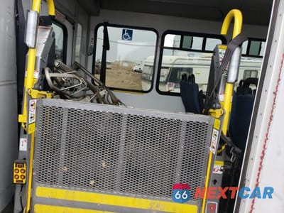 Zdjęcie 11 z 14 samochodu: 2019 FORD ECONOLINE E450 SUPER DUTY CUTAWAY VAN VIN:1FDFE4FS5KDC60719 - miniatura