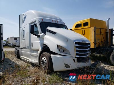 2021 FREIGHTLINER CASCADIA 126 3AKJHHDR2MSMU3384 - główne zdjęcie licytacji z USA - miniatura