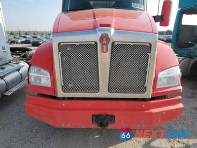 Zdjęcie 7 z 10 samochodu: 2023 KENWORTH CONSTRUCTION T880 VIN:1XKZP4EX6PJ247614 - miniatura