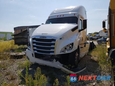 Drugie zdjęcie samochodu z przodu: 2021 FREIGHTLINER CASCADIA 126 VIN:3AKJHHDR2MSMU3384 - miniatura