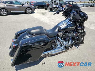 Czwarte zdjęcie samochodu z boku: 2015 HARLEY-DAVIDSON FLHXS STREET GLIDE SPECIAL VIN:1HD1KRM3XFB603489 - miniatura