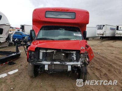 Piąte zdjęcie samochodu w środku: 2019 FORD ECONOLINE E450 SUPER DUTY CUTAWAY VAN VIN:1FDFE4FS5KDC60719 - miniatura