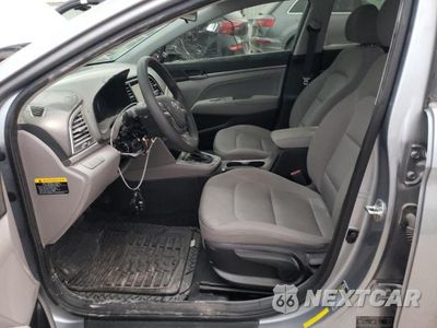 Zdjęcie 7 z 13 samochodu: 2017 HYUNDAI ELANTRA SE VIN:5NPD84LF2HH187919 - miniatura