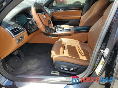 Zdjęcie 7 z 13 samochodu: 2019 BMW 740 I VIN:WBA7E2C59KB217957 - miniatura