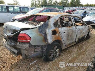 Trzecie zdjęcie samochodu z tyłu: 2013 VOLKSWAGEN PASSAT SE VIN:1VWBN7A33DC130027 - miniatura