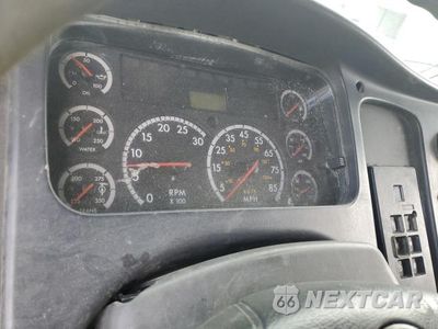 Zdjęcie 8 z 10 samochodu: 2006 FREIGHTLINER M2 106 MEDIUM DUTY VIN:1FVACXDC56HW64060 - miniatura