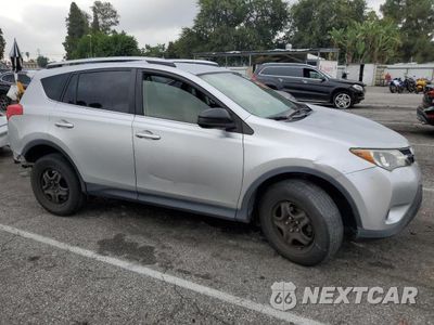 Czwarte zdjęcie samochodu z boku: 2015 TOYOTA RAV4 LE VIN:JTMZFREV9FJ043317 - miniatura