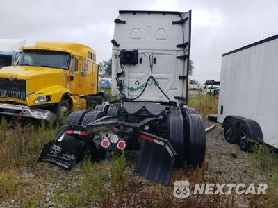 Zdjęcie 6 z 10 samochodu: 2021 FREIGHTLINER CASCADIA 126 VIN:3AKJHHDR2MSMU3384 - miniatura