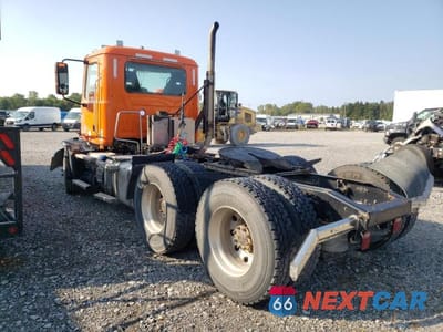 Trzecie zdjęcie samochodu z tyłu: 2019 MACK ANTHEM VIN:1M1AN4GY1KM009410 - miniatura